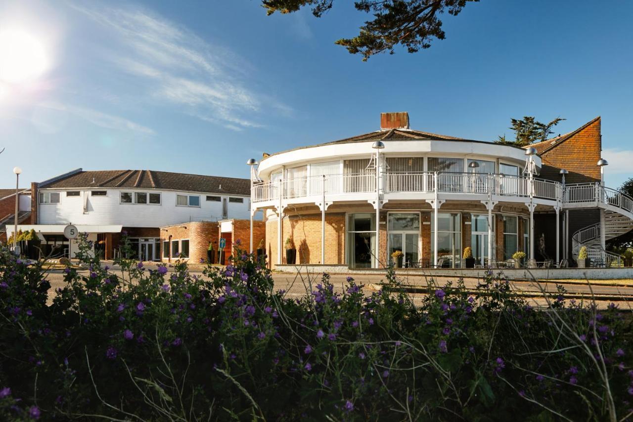 Langstone Quays Resort, Portsmouth Havant Esterno foto