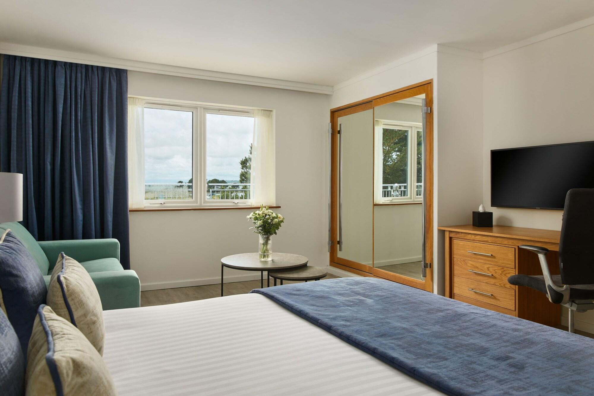 Langstone Quays Resort, Portsmouth Havant Esterno foto